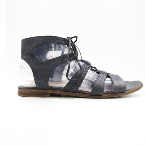 Vince Camuto Tany Black Leather Flat Gladiator Sandals - 9.5 - Picture 3 of 7